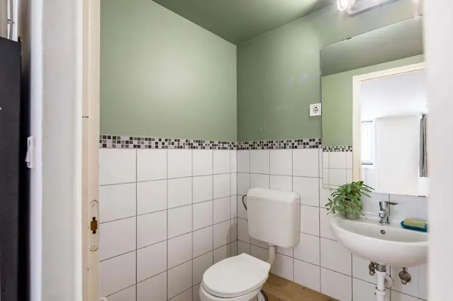 Cityscape Budget Apartments Szoevetseg 4 Budapest Hungary